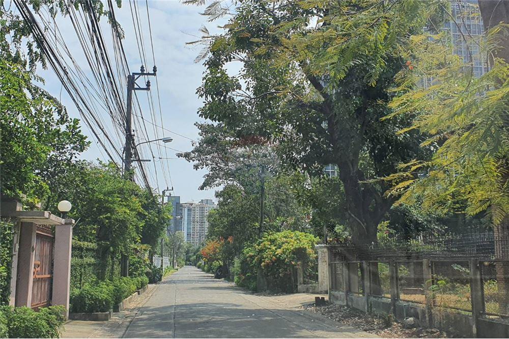ขายที่ดินเปล่าในเขตพระโขนง